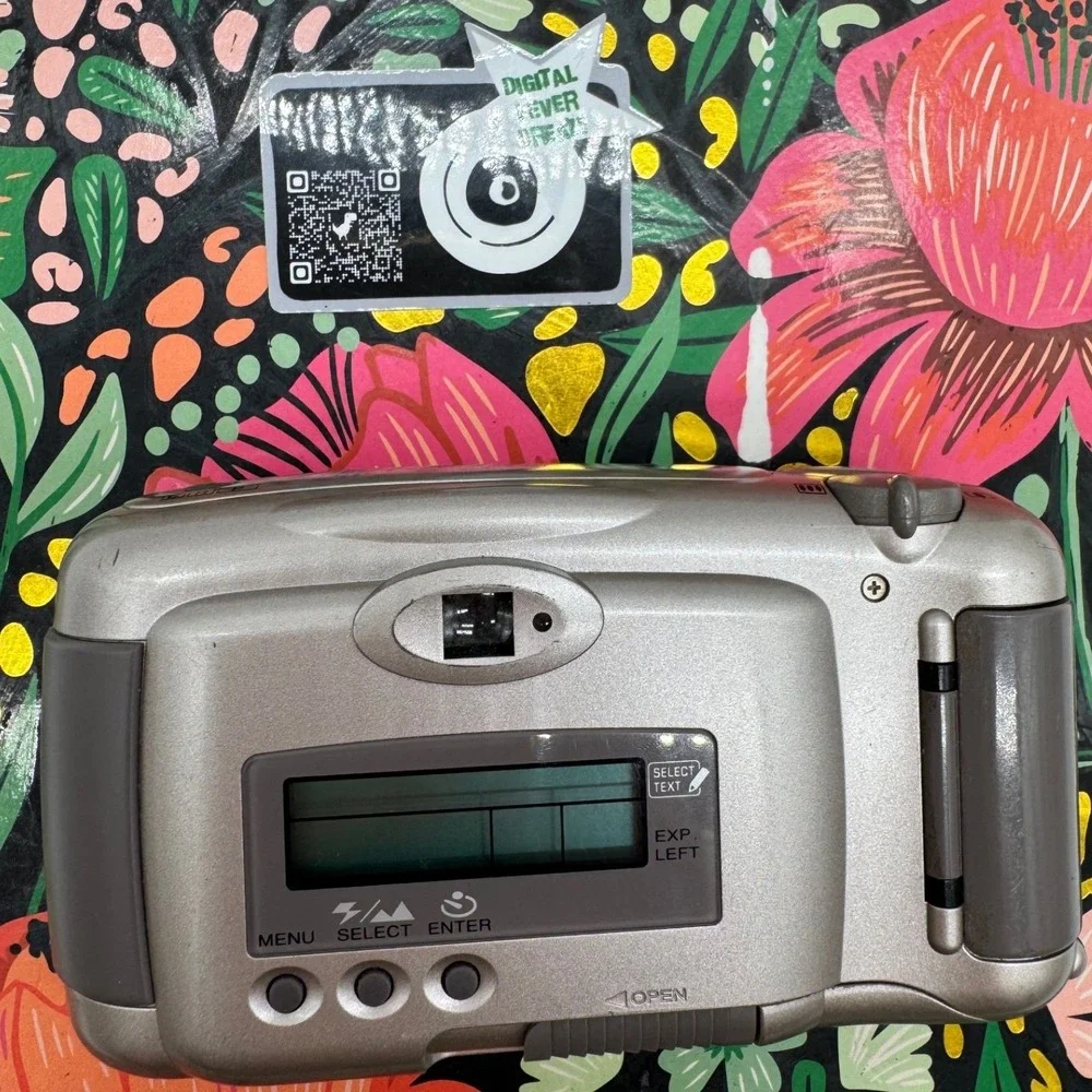 Kodak Advantix C700 APS Film Camera Silver 30-60mm Zoom Multi AF MRC